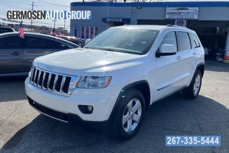 Used 2013 Jeep Grand Cherokee Laredo image 1