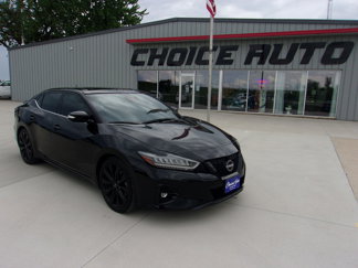 Used 2023 Nissan Maxima SR w/ Sport Mat Group image 1