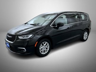 Used 2024 Chrysler Pacifica Touring-L image 1