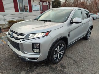 Used 2024 Mitsubishi Outlander Sport SE image 1