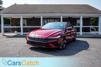 Used 2025 Hyundai Elantra SEL image 1
