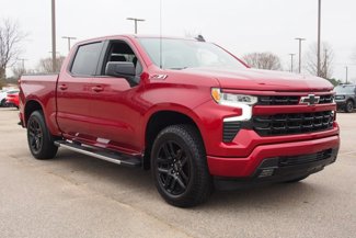 Used 2024 Chevrolet Silverado 1500 RST image 1