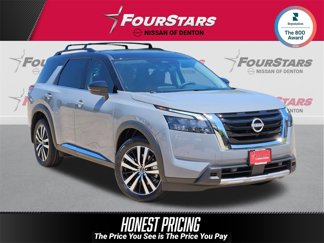 New 2025 Nissan Pathfinder Platinum image 1