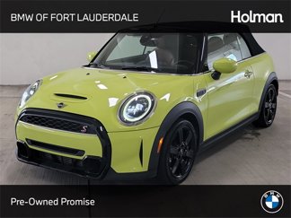 Used 2023 MINI Cooper S w/ Signature Upholstery Package image 1