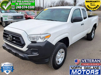 Used 2022 Toyota Tacoma SR image 1