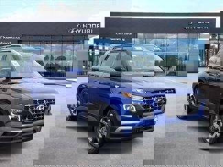New 2025 Hyundai Venue Limited image 1