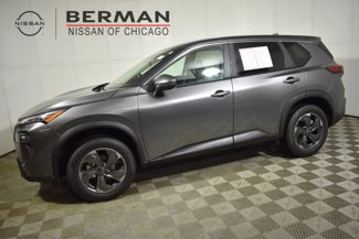 Used 2025 Nissan Rogue SV image 1