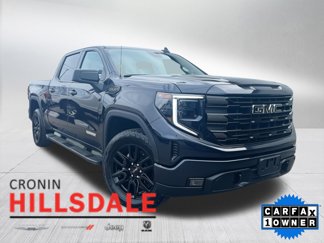 Used 2024 GMC Sierra 1500 Elevation image 1