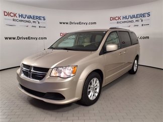 Used 2014 Dodge Grand Caravan SXT image 1