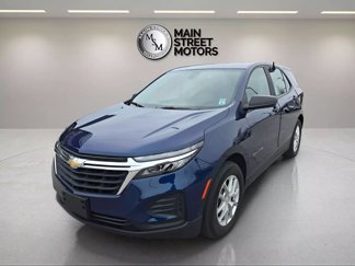 Used 2023 Chevrolet Equinox LS image 1