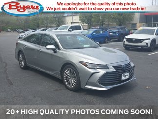 Used 2022 Toyota Avalon Limited image 1
