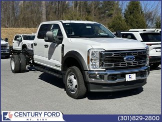 New 2025 Ford F450 XL image 1