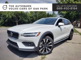 New 2025 Volvo V60 B5 Cross Country Ultra w/ Climate Package image 1