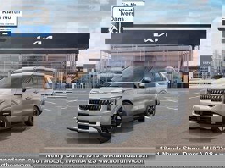 New 2025 Kia Carnival EX image 1