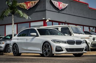 Used 2021 BMW 330i Sedan w/ M Sport Package image 1