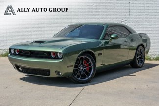 Used 2020 Dodge Challenger R/T w/ Blacktop Package image 1