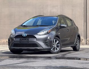 Used 2018 Toyota Prius C Four image 1