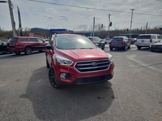 Used 2017 Ford Escape SE w/ SE Sport Appearance Package image 1