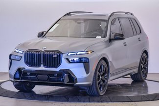 New 2026 BMW X7 M60i image 1
