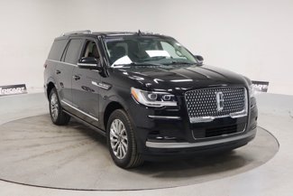 Used 2024 Lincoln Navigator Premiere image 1