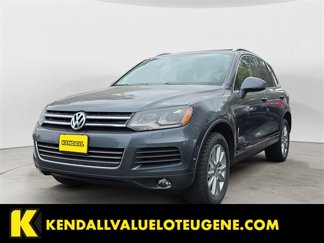 Used 2013 Volkswagen Touareg TDI image 1