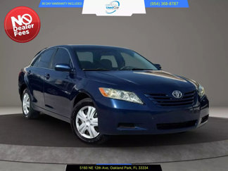 Used 2009 Toyota Camry LE image 1