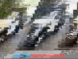 New 2025 Ford F550 4x4 Regular Cab Super Duty image 1
