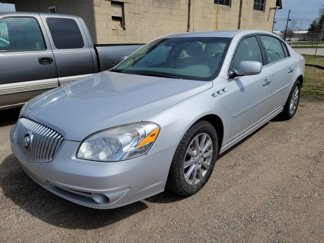 Used 2011 Buick Lucerne CXL image 1