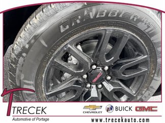 New 2025 GMC Sierra 1500 Elevation image 1
