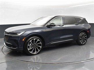 Used 2024 Lincoln Nautilus Black Label image 1
