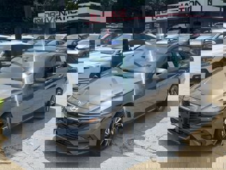 Used 2024 Hyundai Elantra SEL w/ Convenience Package image 1
