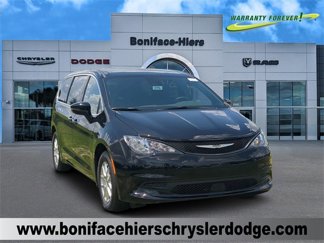 New 2025 Chrysler Voyager LX image 1