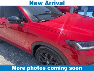 Used 2025 Honda HR-V Sport image 1