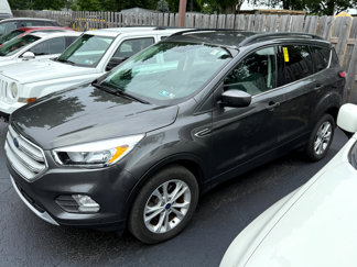 Used 2018 Ford Escape SE image 1
