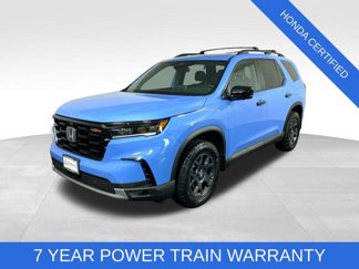 Certified 2025 Honda Pilot TrailSport image 1