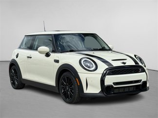 Used 2023 MINI Cooper S image 1