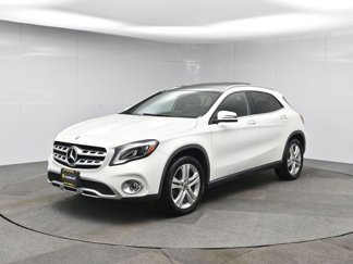 Used 2020 Mercedes-Benz GLA 250 4MATIC w/ Premium Package image 1