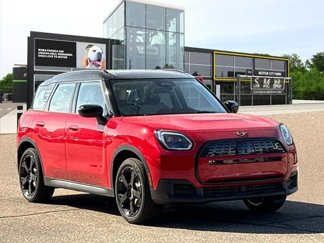 New 2025 MINI Cooper Countryman S E image 1