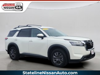 Certified 2023 Nissan Pathfinder SV w/ Cargo Package image 1
