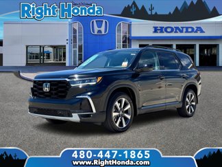 New 2025 Honda Pilot Touring image 1