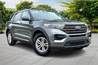 Certified 2022 Ford Explorer XLT image 1