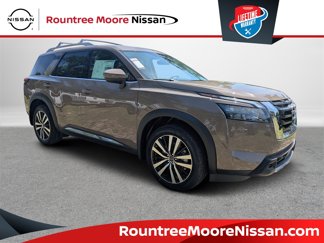 New 2025 Nissan Pathfinder Platinum w/ Cargo Package image 1