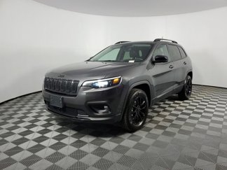 Used 2023 Jeep Cherokee Altitude Lux image 1