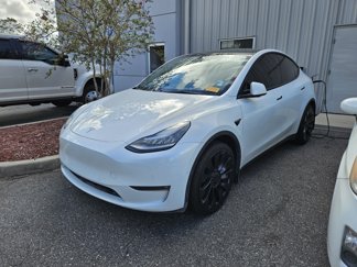 Used 2021 Tesla Model Y Long Range image 1