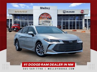 Used 2021 Toyota Avalon XLE image 1