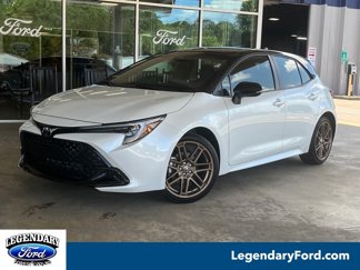 Used 2025 Toyota Corolla Hatchback image 1