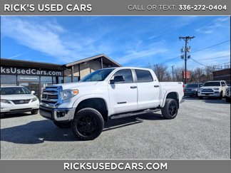 Used 2017 Toyota Tundra SR5 w/ SR5 Upgrade Package image 1