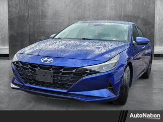 Used 2023 Hyundai Elantra SEL image 1