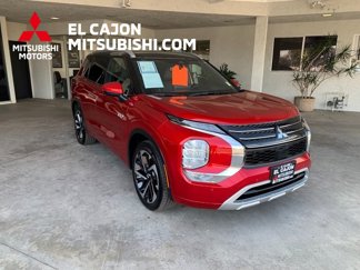 Used 2024 Mitsubishi Outlander SEL image 1