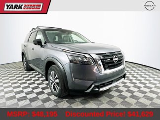 New 2025 Nissan Pathfinder SL image 1